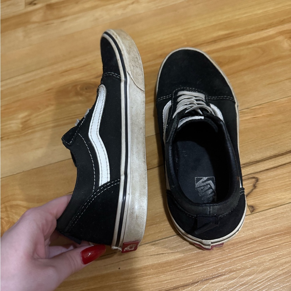 Vans Women’s  Slip-On Shoes - Picture 3 of 3